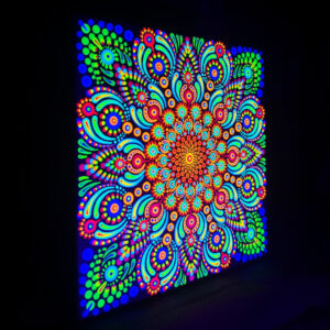 ‘Dandelion’ UV Dot-Painting (20cm x 20cm Canvas)