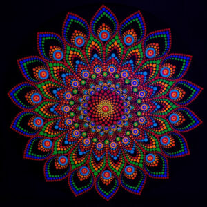 Flower Power UV-Punktlackierung
